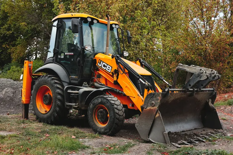 Экскаватор-погрузчик JCB 3CX